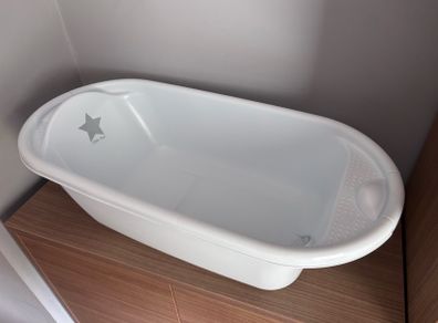 White baby bath