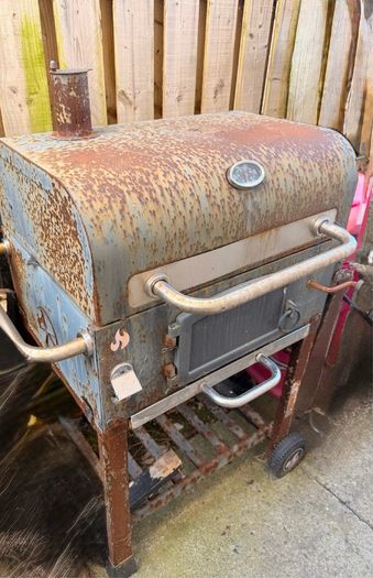 Barbecue gas