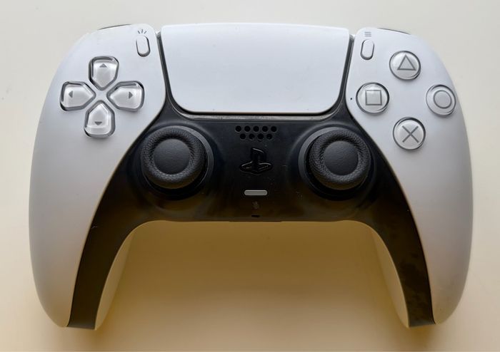 PS5 DualSense controller