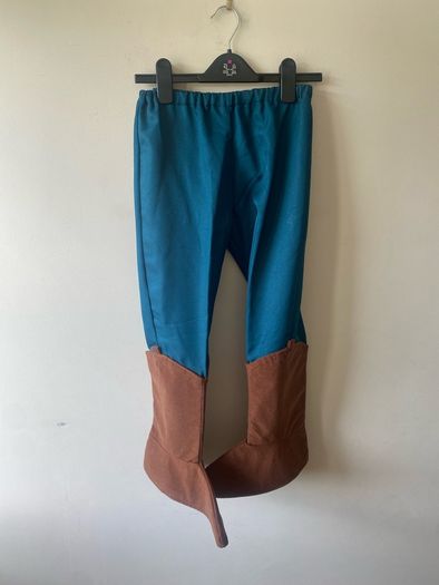 Costume trousers (age 6)
