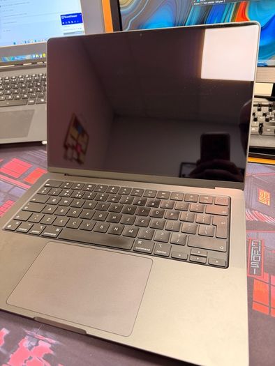 M3 pro MacBook Pro 14"