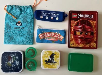 Bundle of lunch boxes and small storage