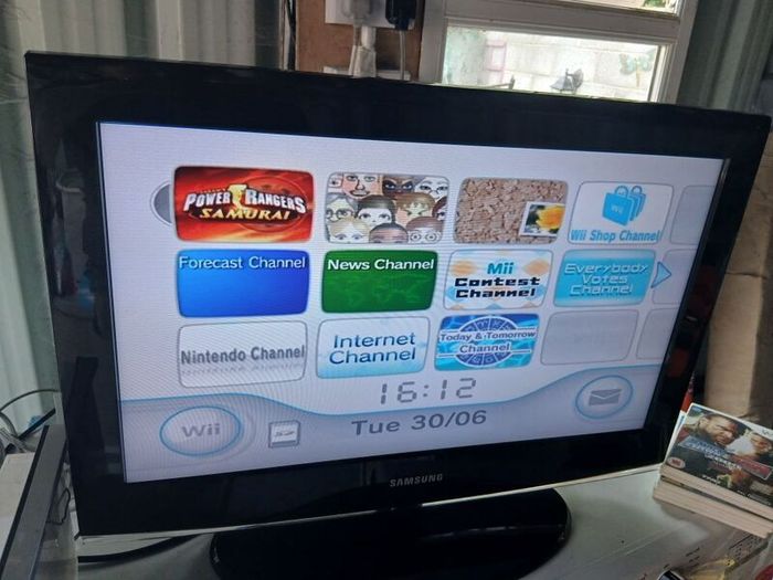 nintendo wii + games