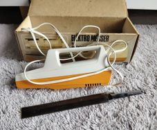 Vintage electric knife