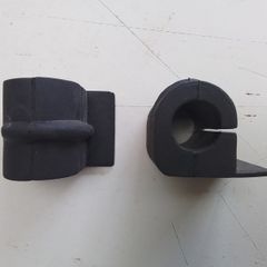 2.Opel Calibra A Front Stabilizer Mounts.