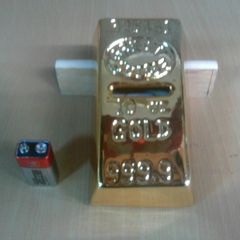 Gold bar savings box