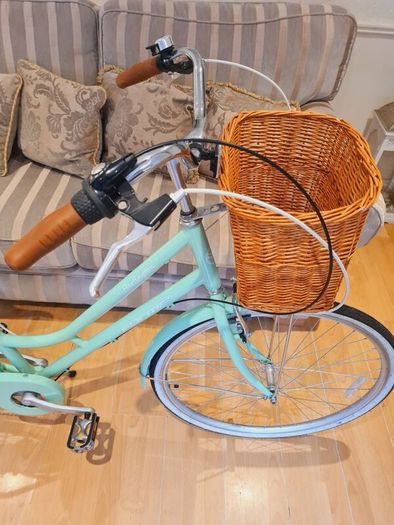 Hartington forme ladies bicycle