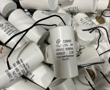 Electric motor capacitor