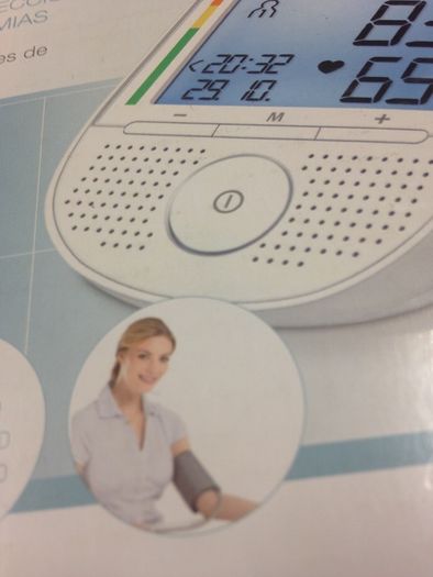 Blood Pressure Monitor with Arm Pad Speaking Type