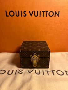 LOUIS VUITTON Monogram Ring Box Mini Trunk Case