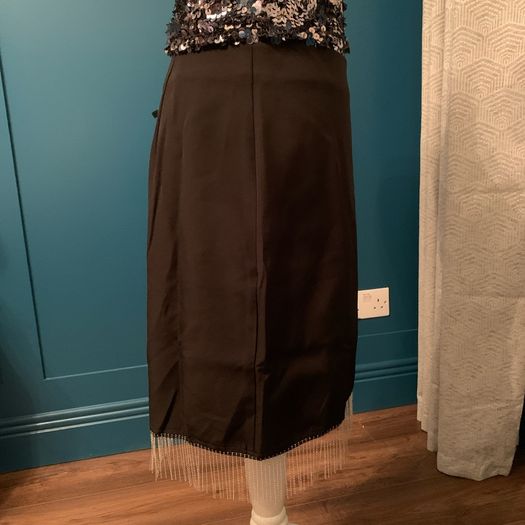 Vero Moda skirt. Brand new with tag. Size M