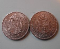 Great Britain. Elizabeth II. 2 Half Crowns (1967) Nice Condition!