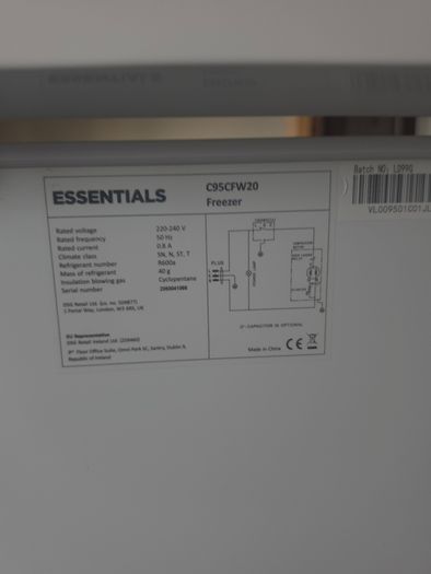 Essentials Chest Freezer