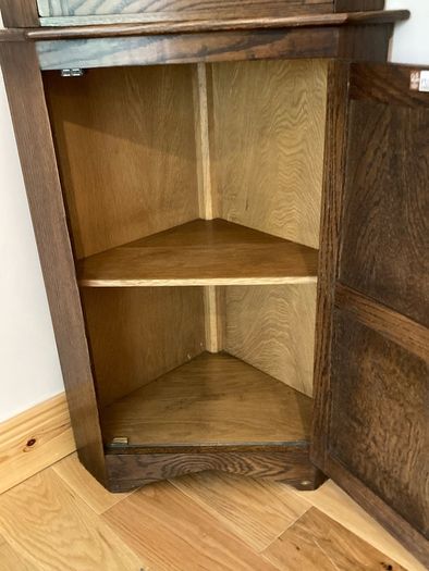 oak corner unit