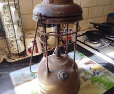 Antique tilly lamp