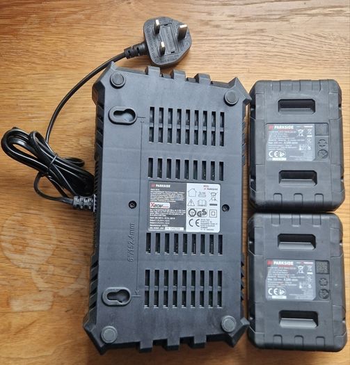 Parkside smart batteries plus dual charger