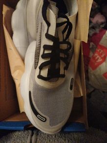 brooks runners