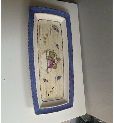 Sarah's garden pretty sandwich tray from Wedgwood