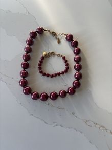 Pilgrim Burgundy Pearl Matching Set