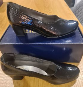 Dubarry Esmee size 5 E