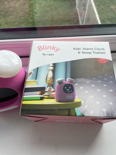 Alarm clock & Sleep trainer