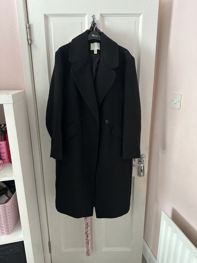 Ladies black Overcoat- H&M- Size Small