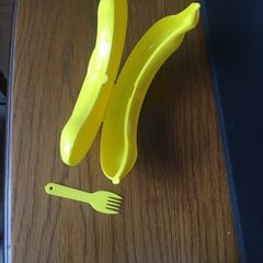 Banana storage container