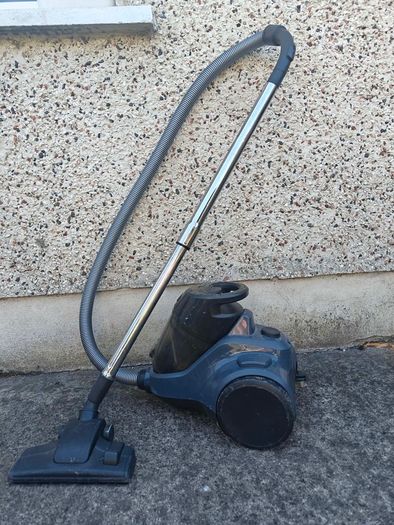 Free working hoover