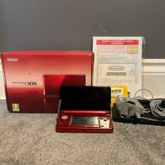 Nintendo 3DS Metallic Red (Complete in Box / Very Good Condition)