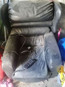 Armchair with remote for recline/incline