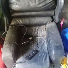 Armchair with remote for recline/incline