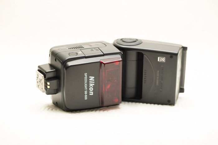 Nikon Sb-600 Flash Unit