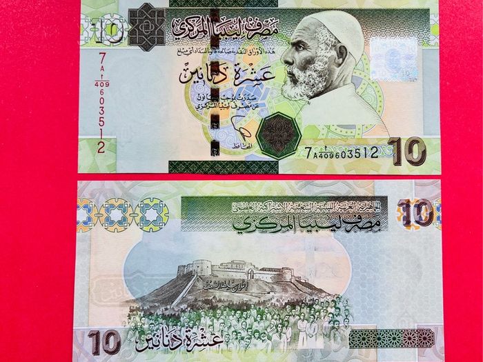 Libya  10  Dinars  2012  Pick  78   ( Uncirculated )