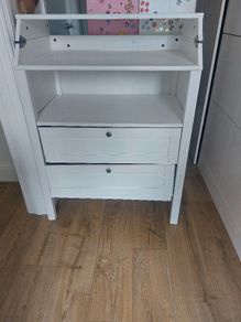 Changing table