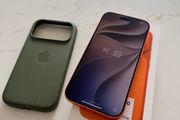 iPhone 17 Pro - Orange 256GB Unlocked