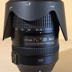 Nikon 28 300mm ED VR Lens and Lens Protector