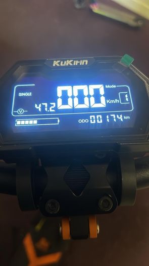 KuKirin (Kugoo) G2 Max Electric Scooter + New Seat - Only 175KM Mileage