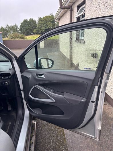 Vauxhall Crossland X 2018