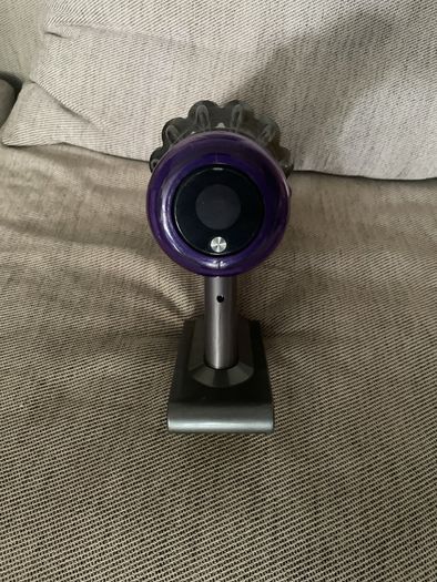 Dyson v11 absolute