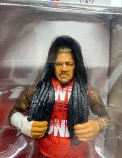 wwe elite series 107 Solo Sikoa action figure