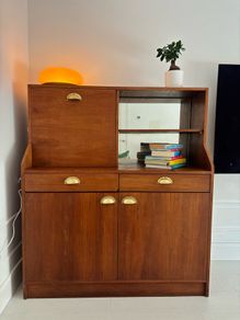 mid-century unit