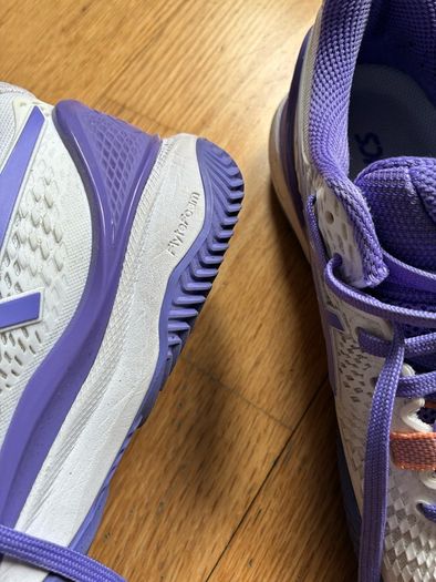 Asics tennis court shoes women