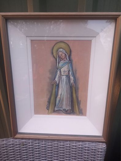 Framed painting of Our Lady. Lovely condition, D18