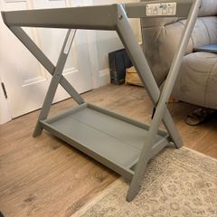 Uppababy bassinet stand