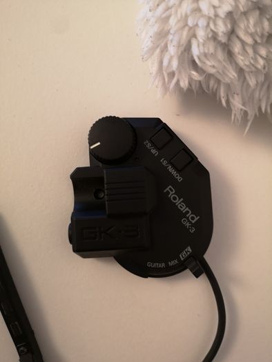 Roland GK-3