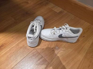 Nike Runners Size 6