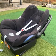 Maxi Cosi car seat & isofix