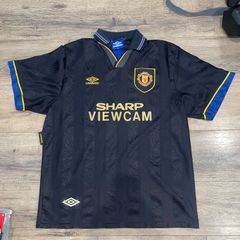 1993-1995 Manchester United away jersey, Mark Hughes 10