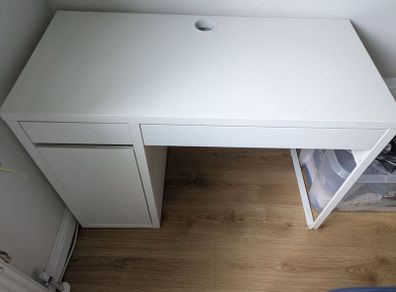 Office desk