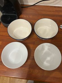 Kitchen dishes
